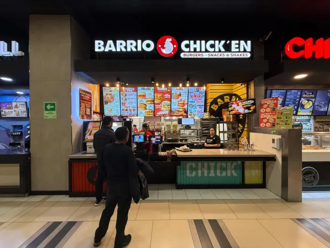 barrio chicken cenco costanera