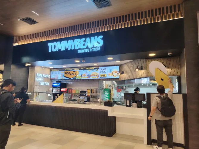 tommy beans cenco alto las condes